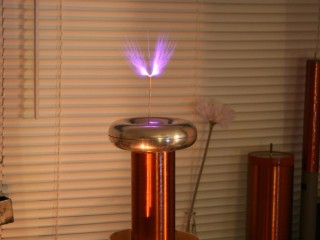 tesla coil sparks
