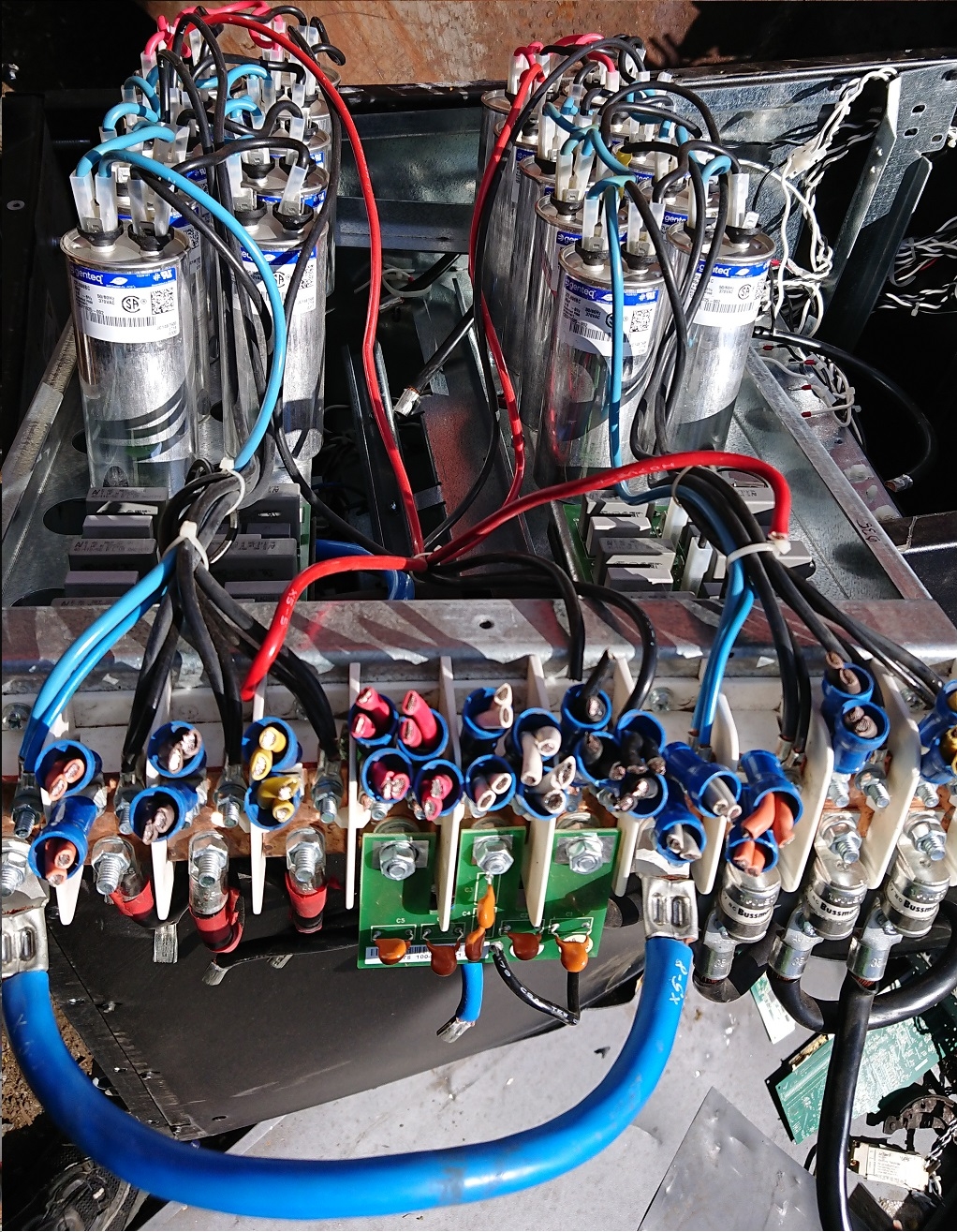 Eaton PowerWare 60 kVA UPS capacitor