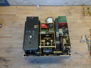 merlin gerin masterpact M16N1 front